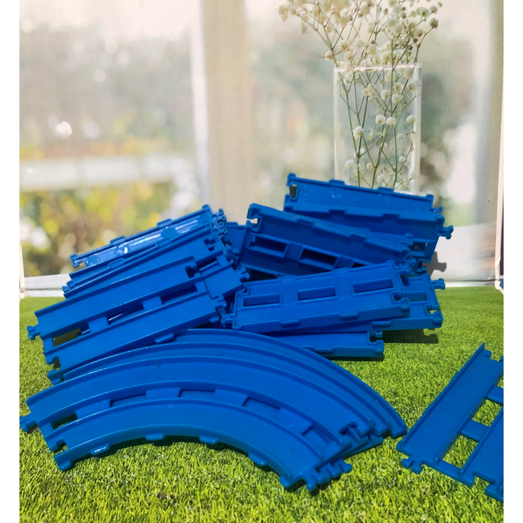 Thomas and Friends trackmaster preloved