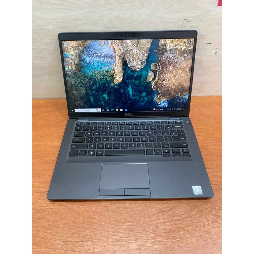 Laptop Dell latitude 5400 ram 8GB Ssd 256GB Mulus