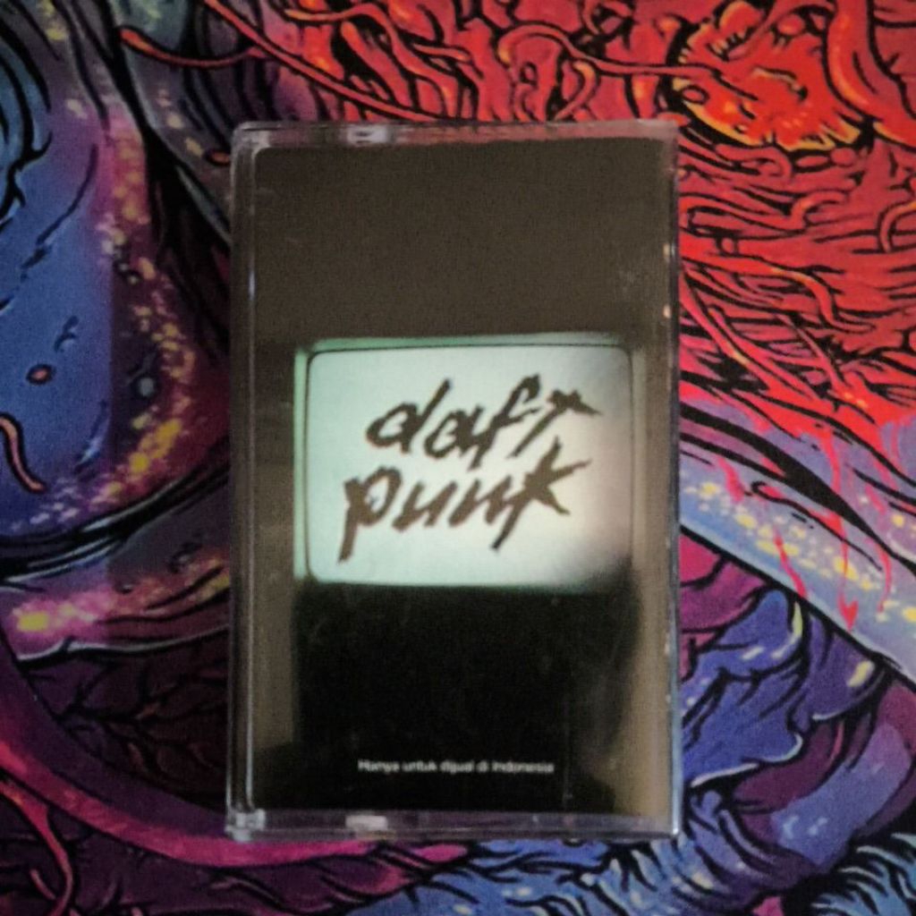 Kaset Daft Punk - Album Human After All