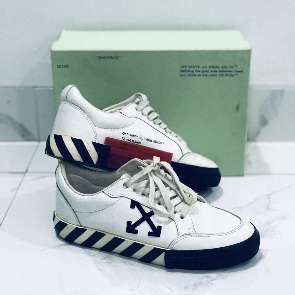 Shoes Off White SB Low Vulcanized size 42 white/black