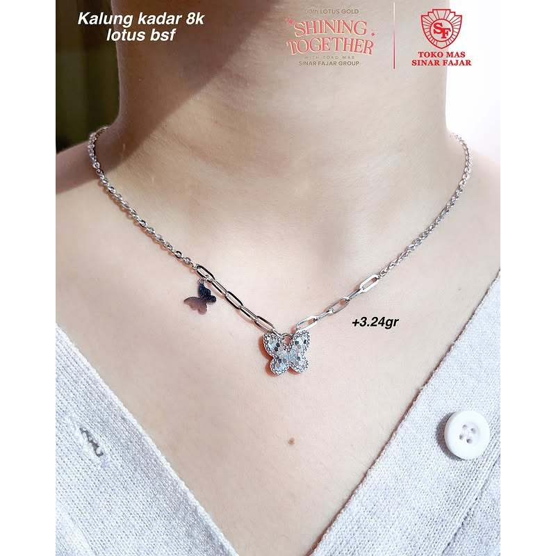 Kalung emas fashion liontin kupu kadar 8k/375% berat 3.24 gr