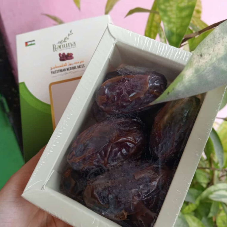 

Kurma Medjool Jumbo Grade A Ranuna Kufiya Premium Super DIY