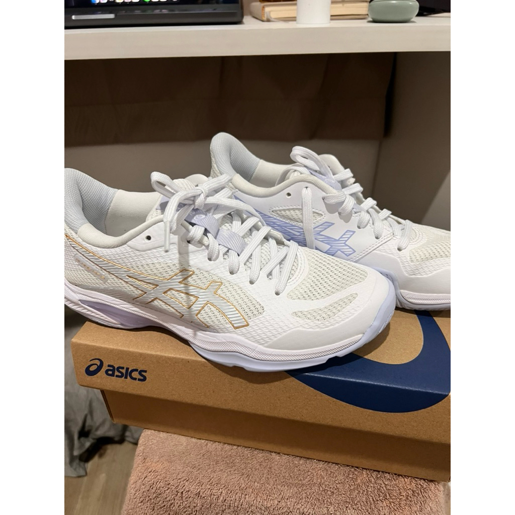 Asics Gel rocket 12 sepatu badminton