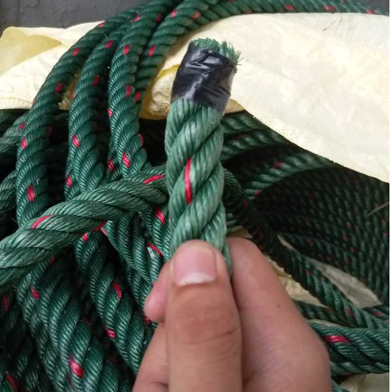 

Harga Eceran Per Meter Tali Tambang 20mm 24mm Plastik PE Besar Ikat Kuat Htbm Murah Bagus