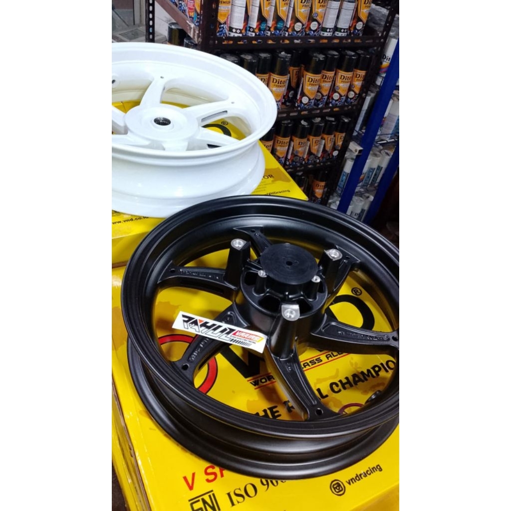VELG VND SIXSTAR PEMAKAIAN NMAX NEW RING 13