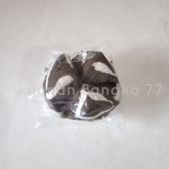 

Jajanan Bangka 77 - Kue Bolu Kukus