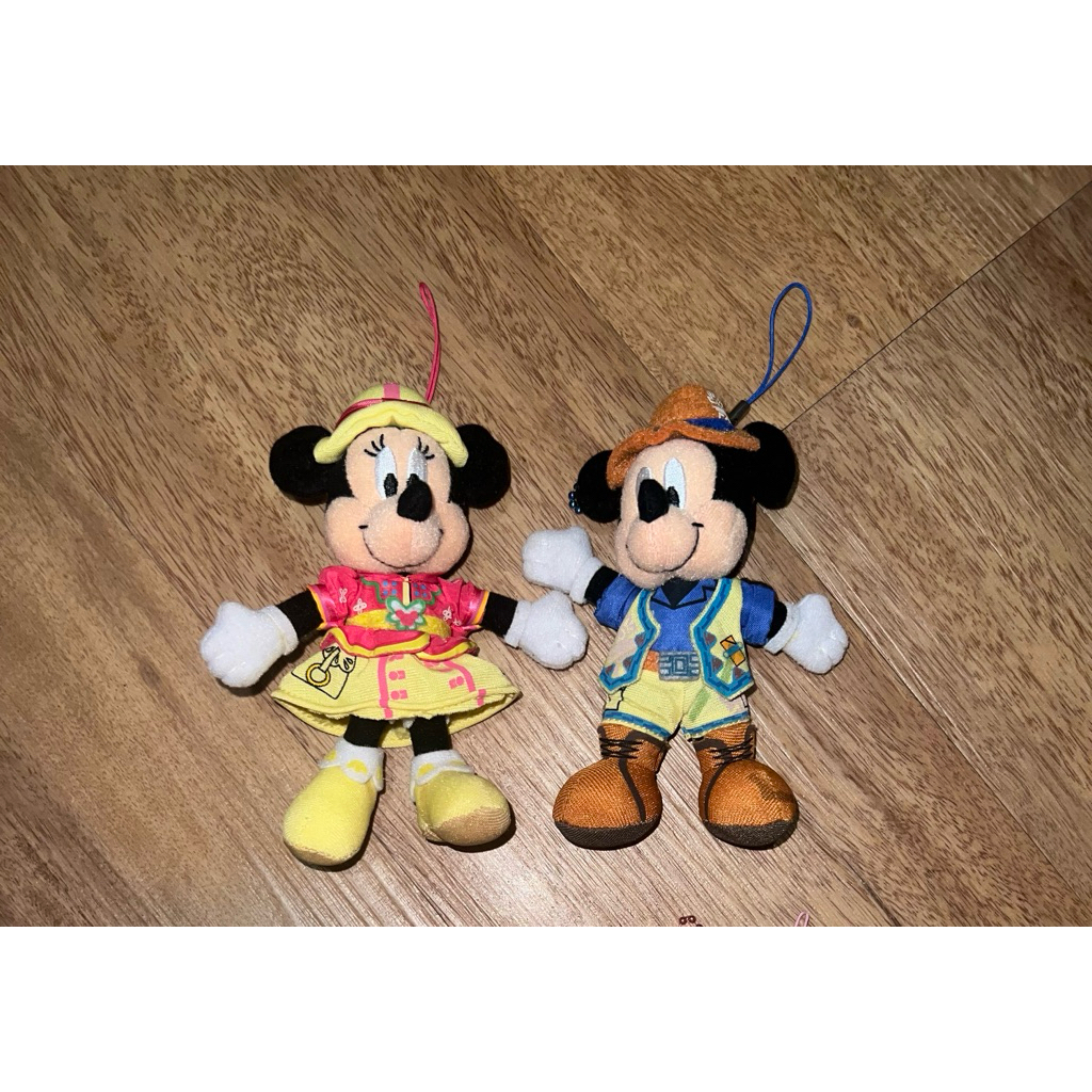 SOLD SOLD mickey minnie tokyo disney resort TDR ganci plush keychain