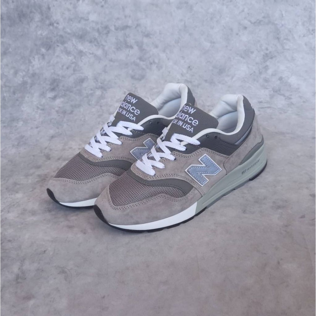 FKSNKRS - Sneakers Grey M997GY