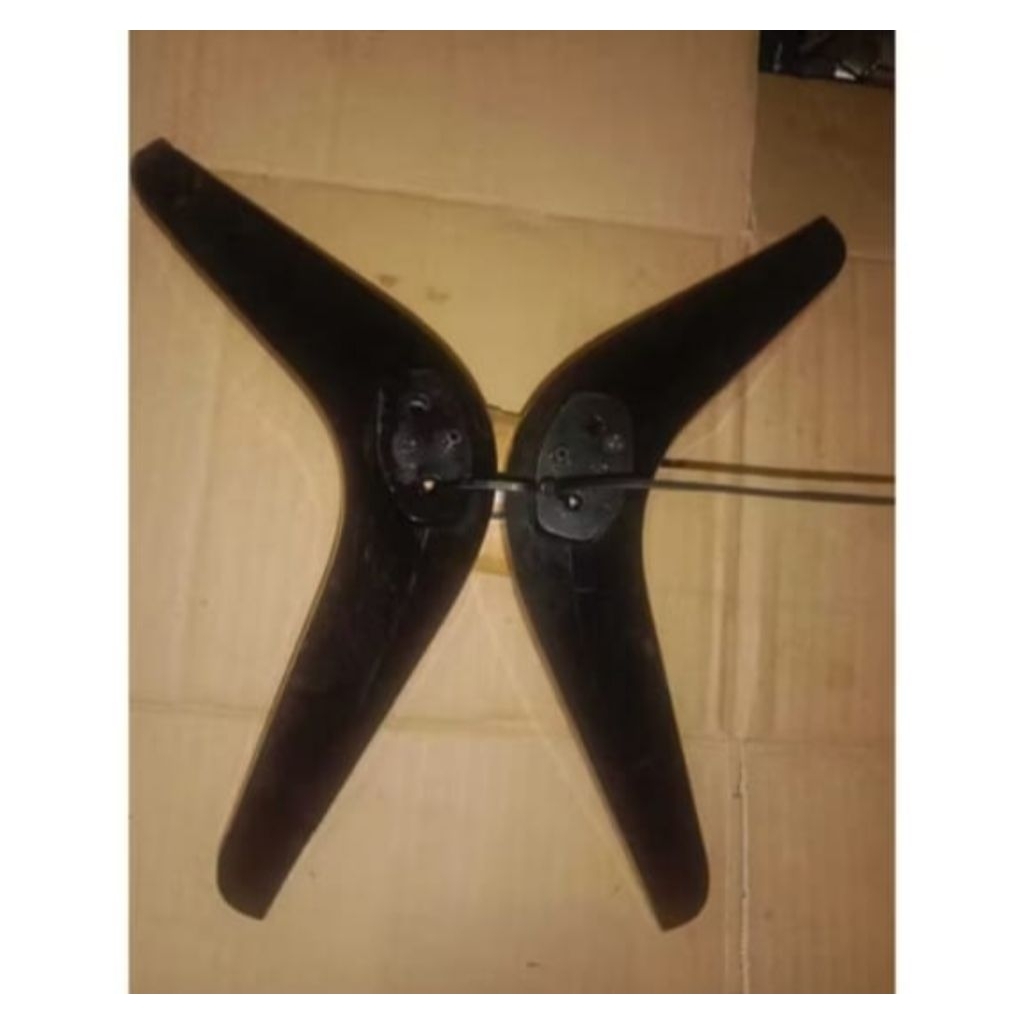 STAND KAKI TV TV LED PANASONIC th-43e306g BEKAS NORMAL