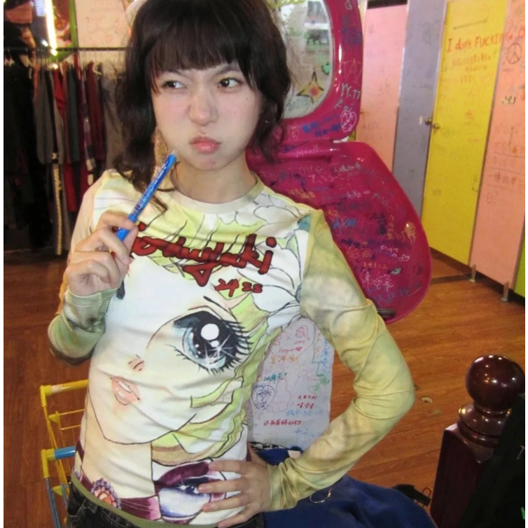 Japanese Y2k Anime Print T-shirt 2000s Aesthetics Long Sleeve Tee Shirt Vintage Harajuku Slim Tops K