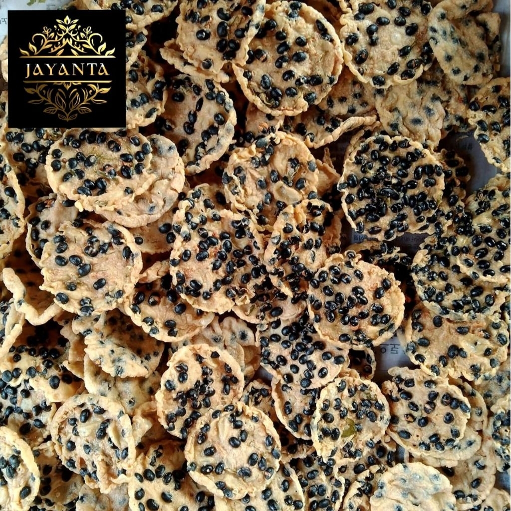 

Peyek Kedelai Hitam | Rempeyek kedele hitam bulat renyah