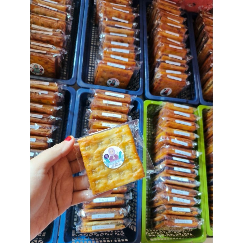 

Kue Gabin Tape / Gabin fla susu / Gabin fla coklat / Gabin fla matcha / Gabin Kacang Hijau / Gabin Pisang tanpa pengawet