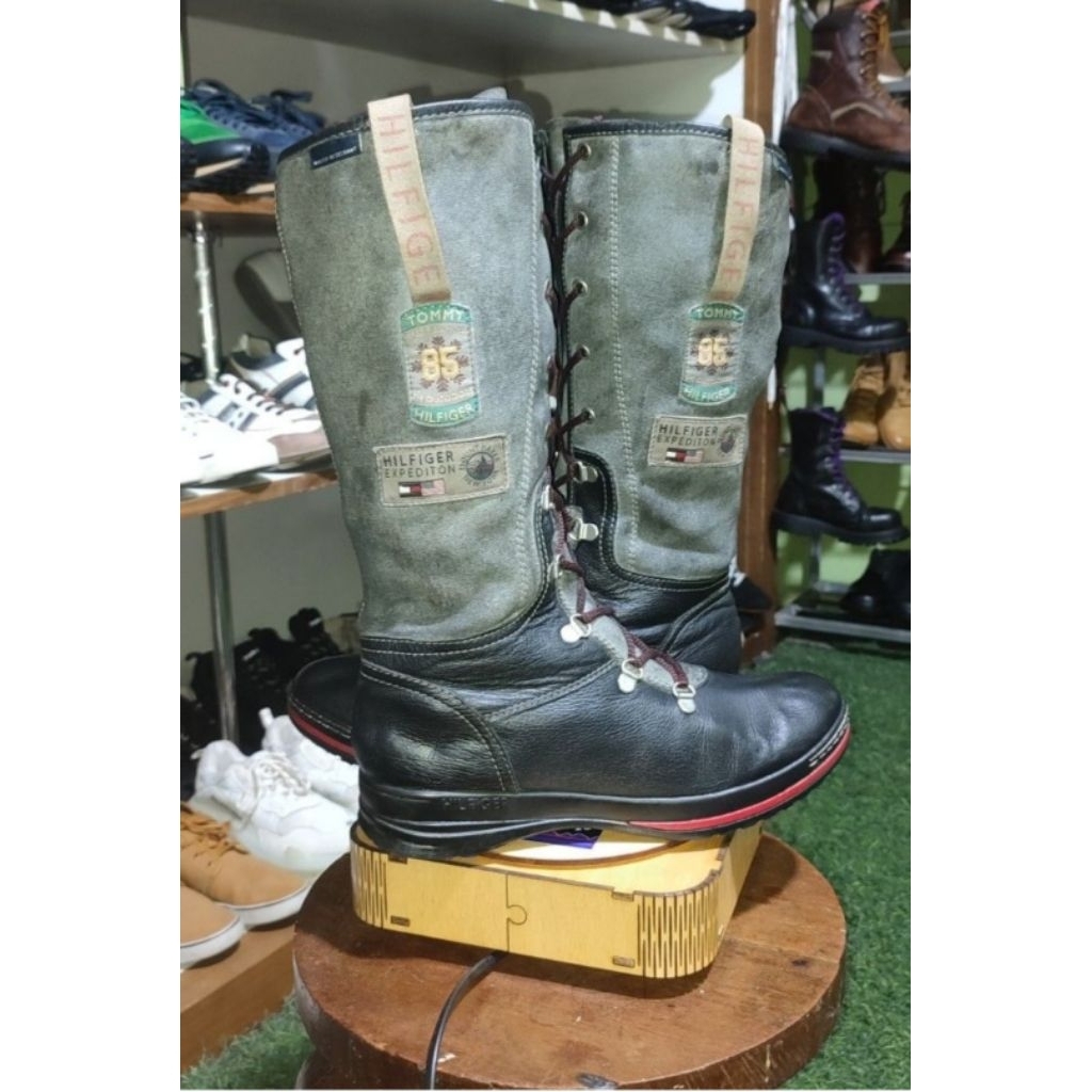 sepatu Touring tom Hilfiger