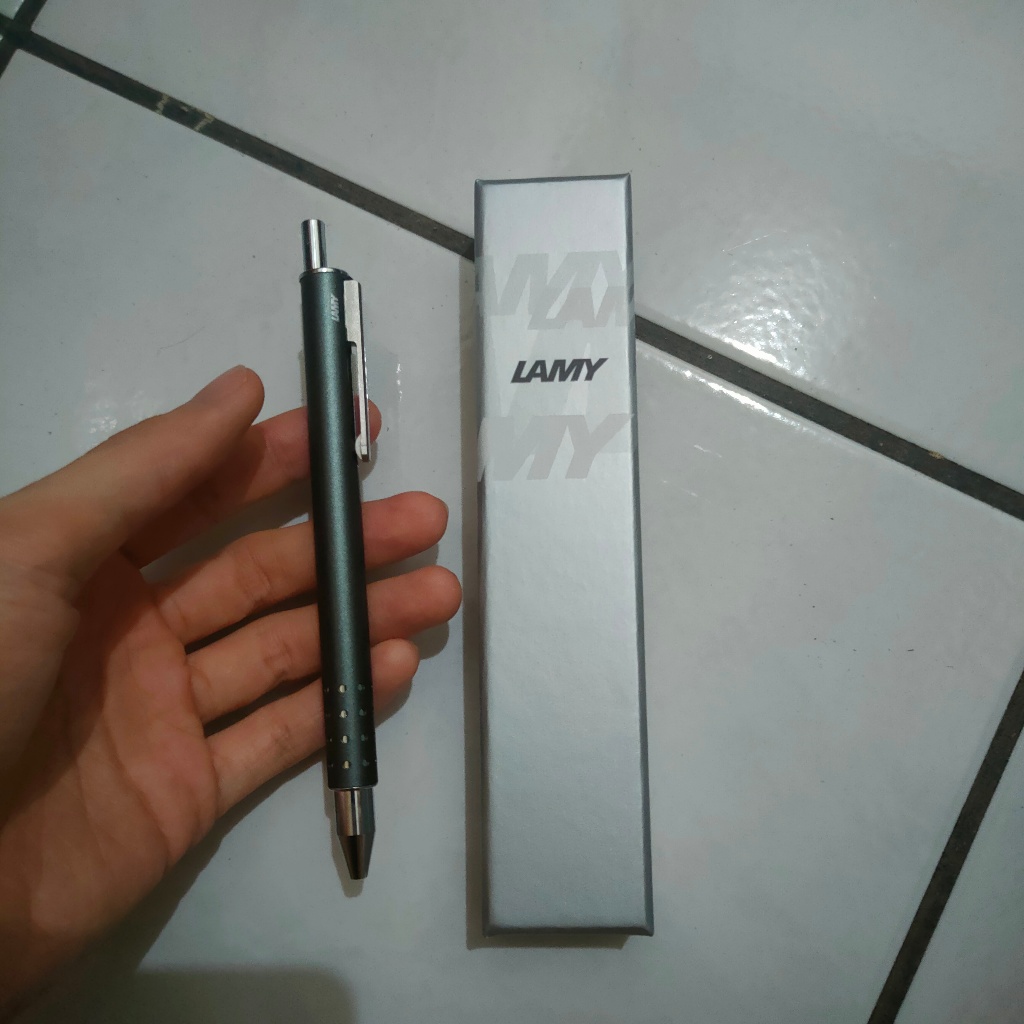 

Lamy Swift Rollerball Graphite Warna Grey