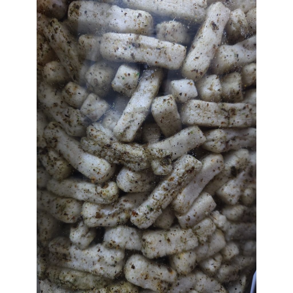 

1/2kg(500gr)/krupuk seblak/krupuk cabai hijau/seblak ebi/ebi hijau