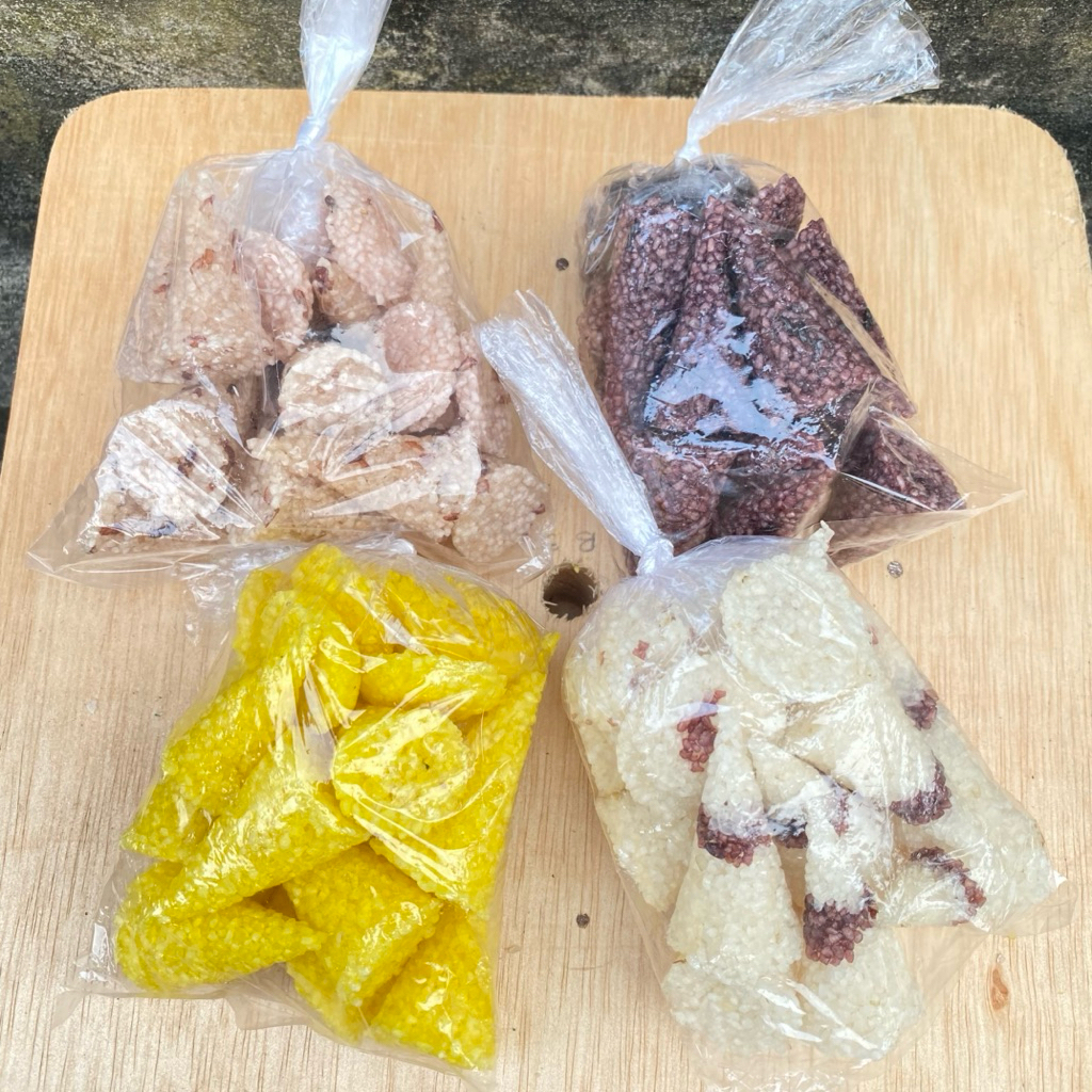 

Tumpeng Pangkonan Manca Warna