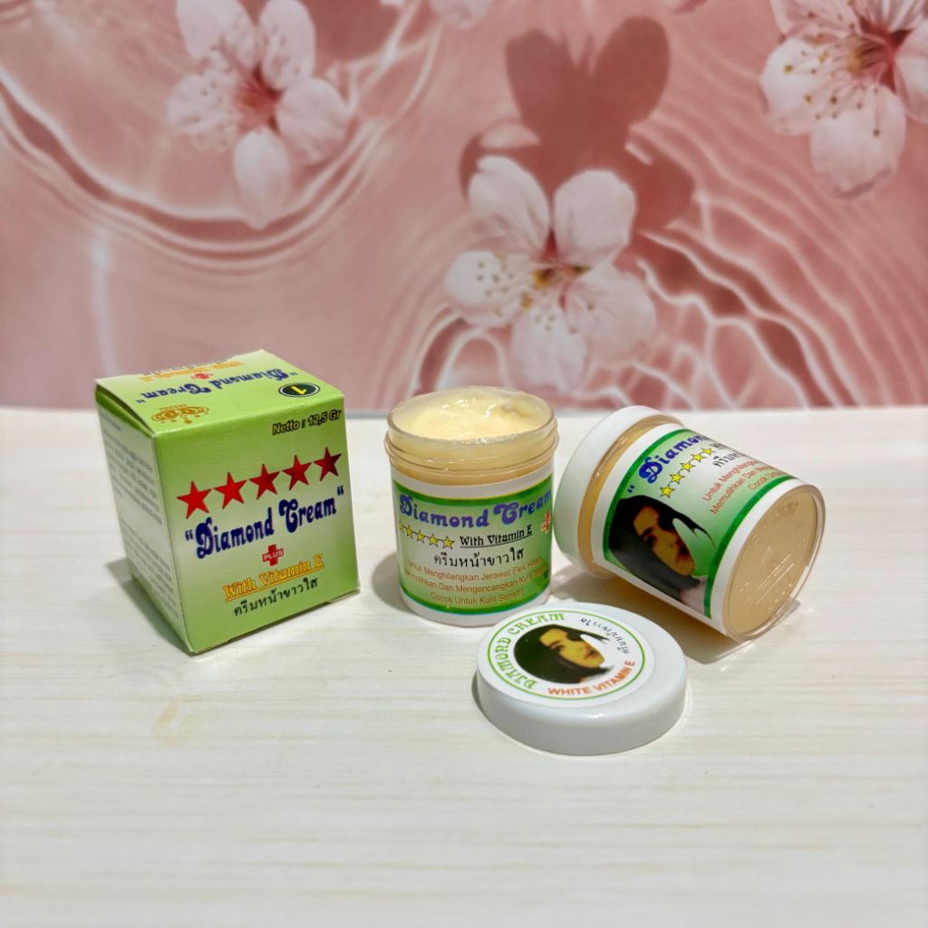 

Promo!! Satuan - Box Diamond tutup Putih