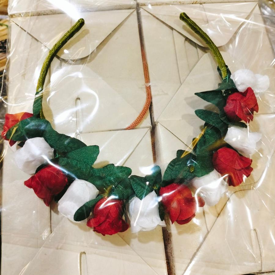 bando bunga merah putih/bando bunga