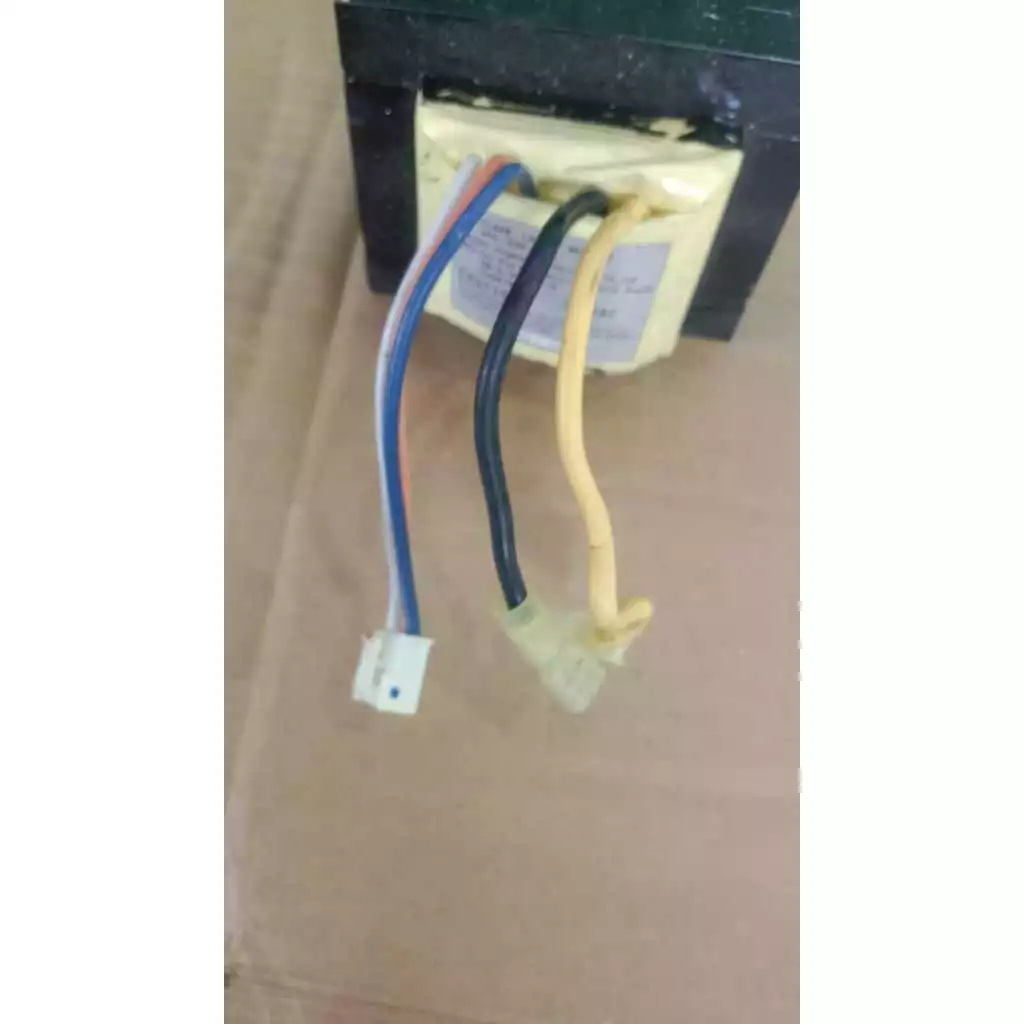 BEKAS COPOTAN NORMAL TRAVO UPS APC BX800 220v output 8v BX800LI-MS BX800LIMS 800VA 415WATT