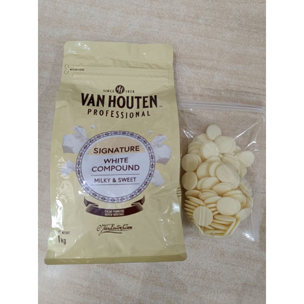 

Coklat Van Houten Coin White, Dark , Milk