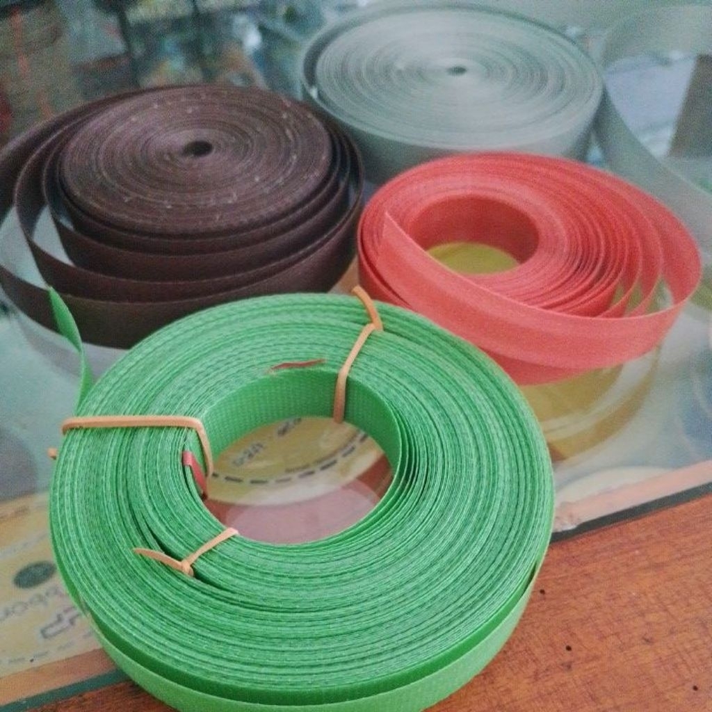 tali peti sawangan layangan (tipis)