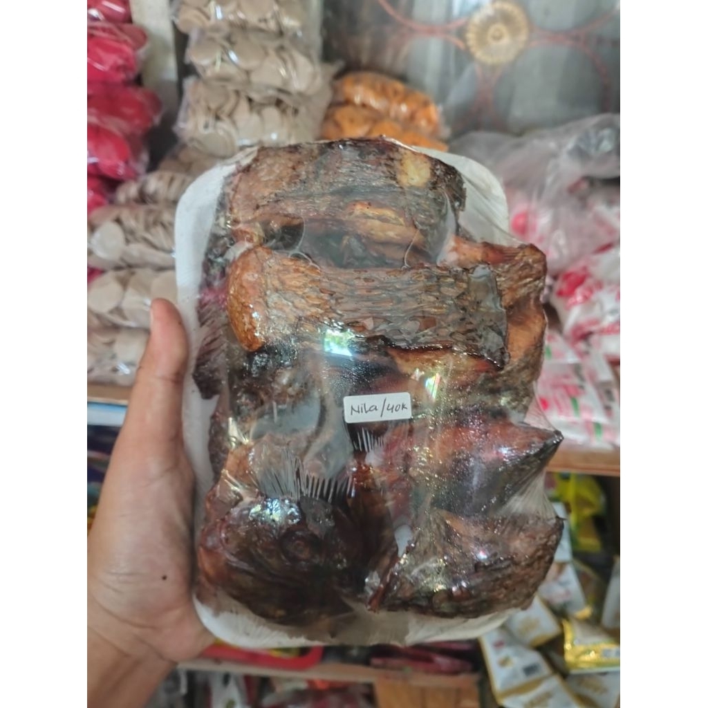 

ikan panggang nila 1 kg (timbang basah)