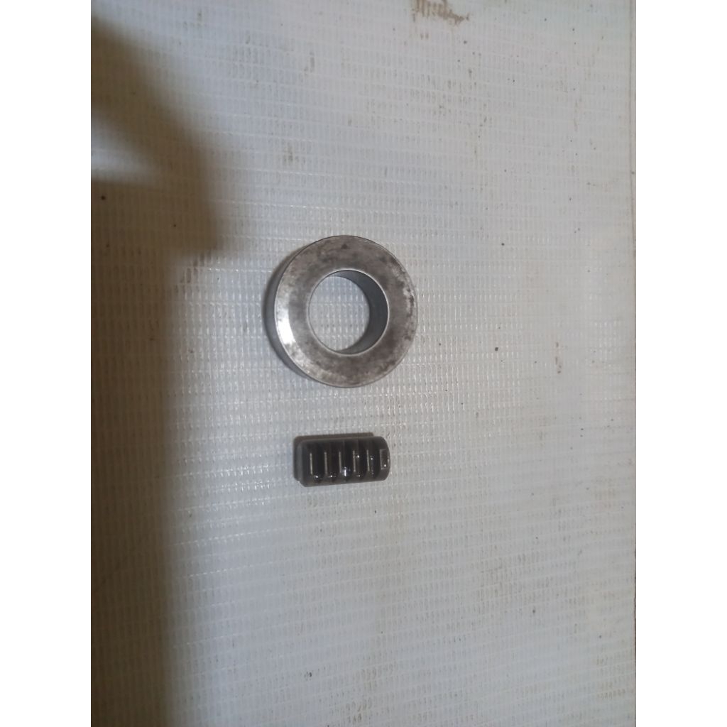 Stut penekan kopling dan boshing rumah kopling Suzuki RK Cool original