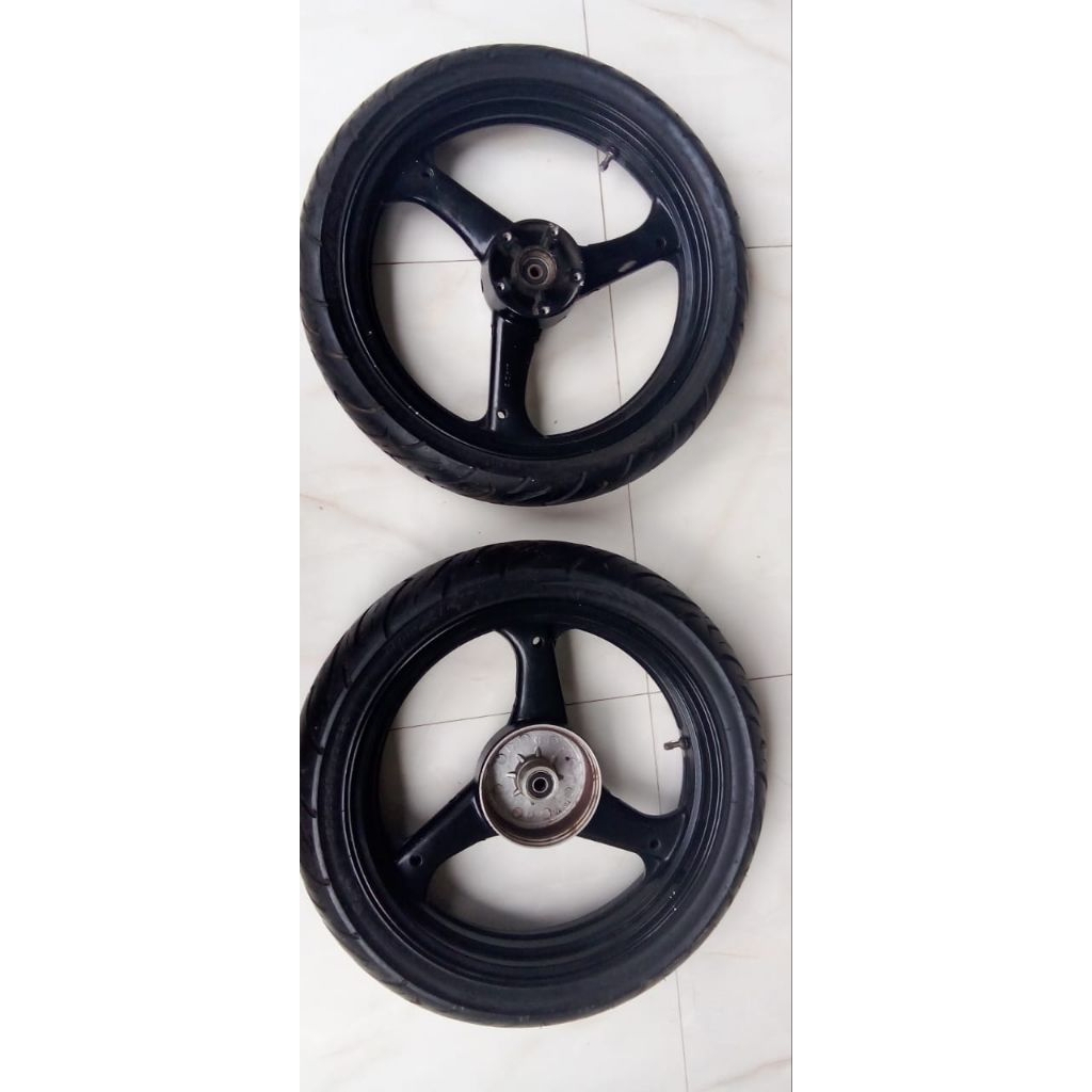 Velg Motor YAMAHA VIXION