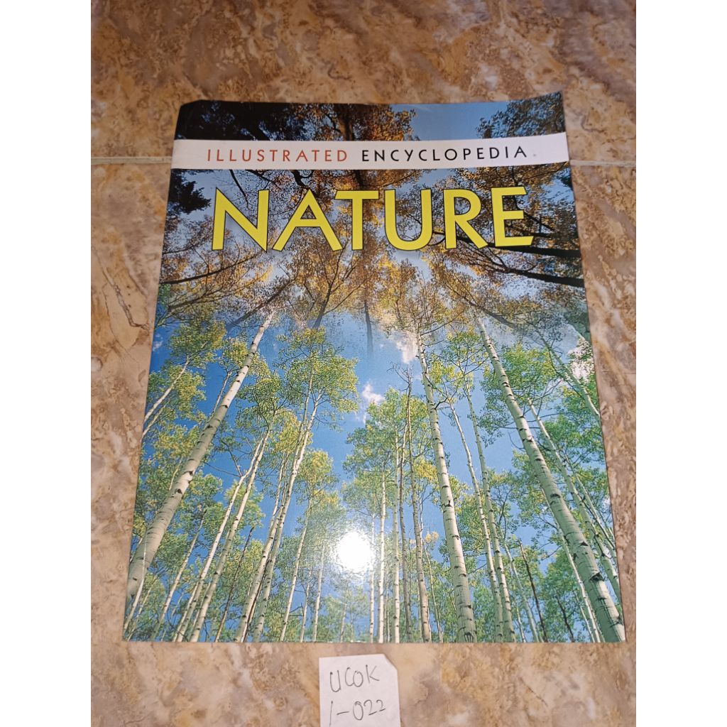 Buku Illustrated Encyclopedia Nature