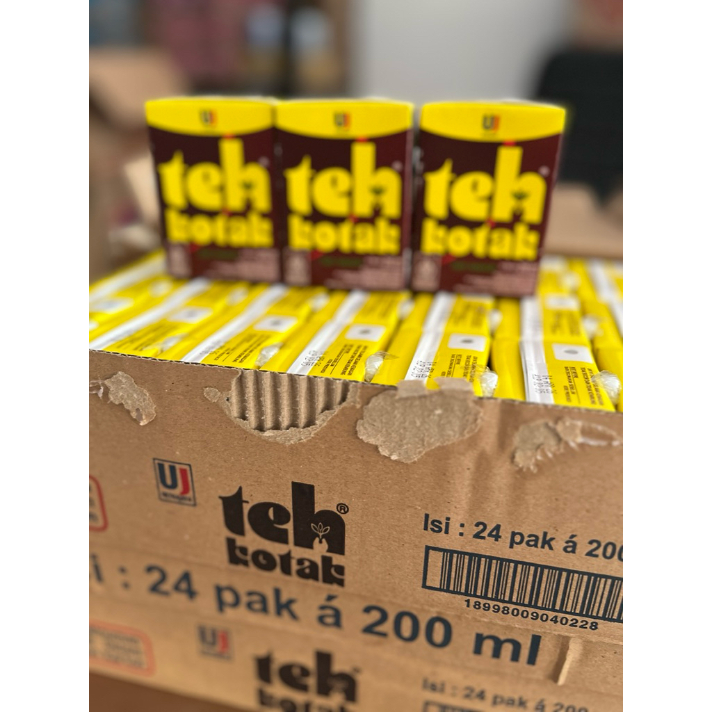 

Teh Kotak Ultra 1 Kartoon isi 24 x 200ml Rasa Jasmine (Instan Gosand )