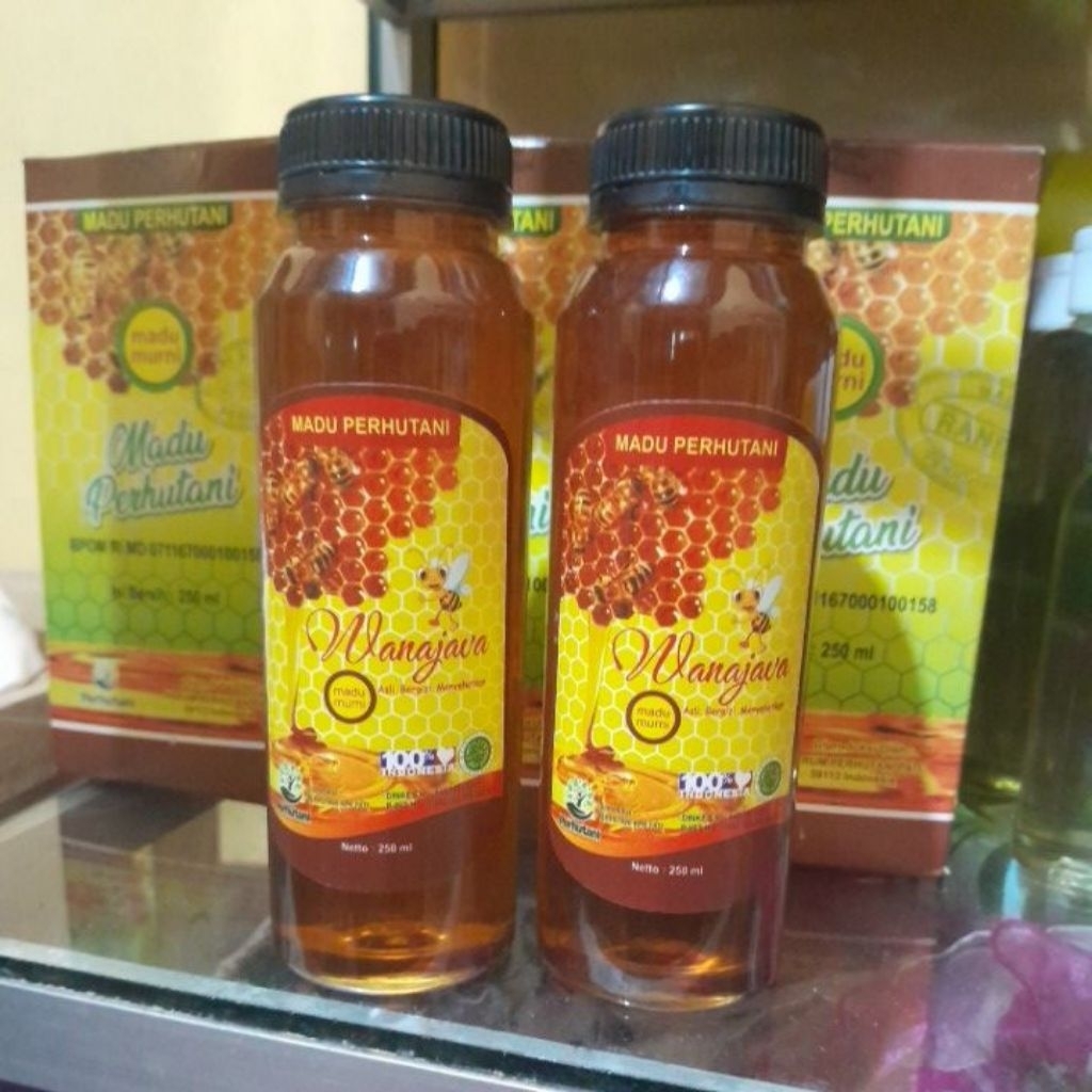 

Madu Murni Perhutani Wanajava 250ml botol plastik