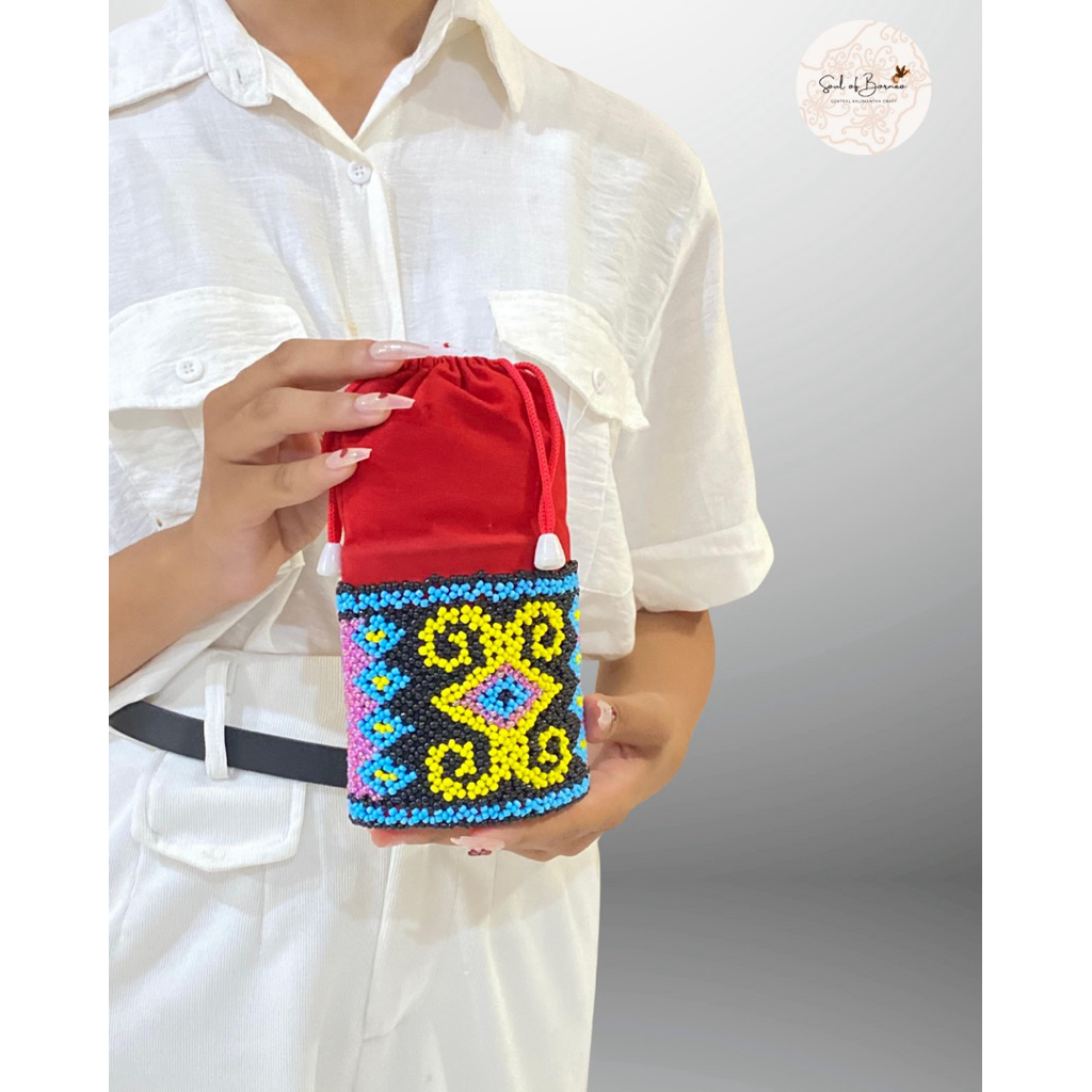 TAS SERUT MOTIF DAYAK