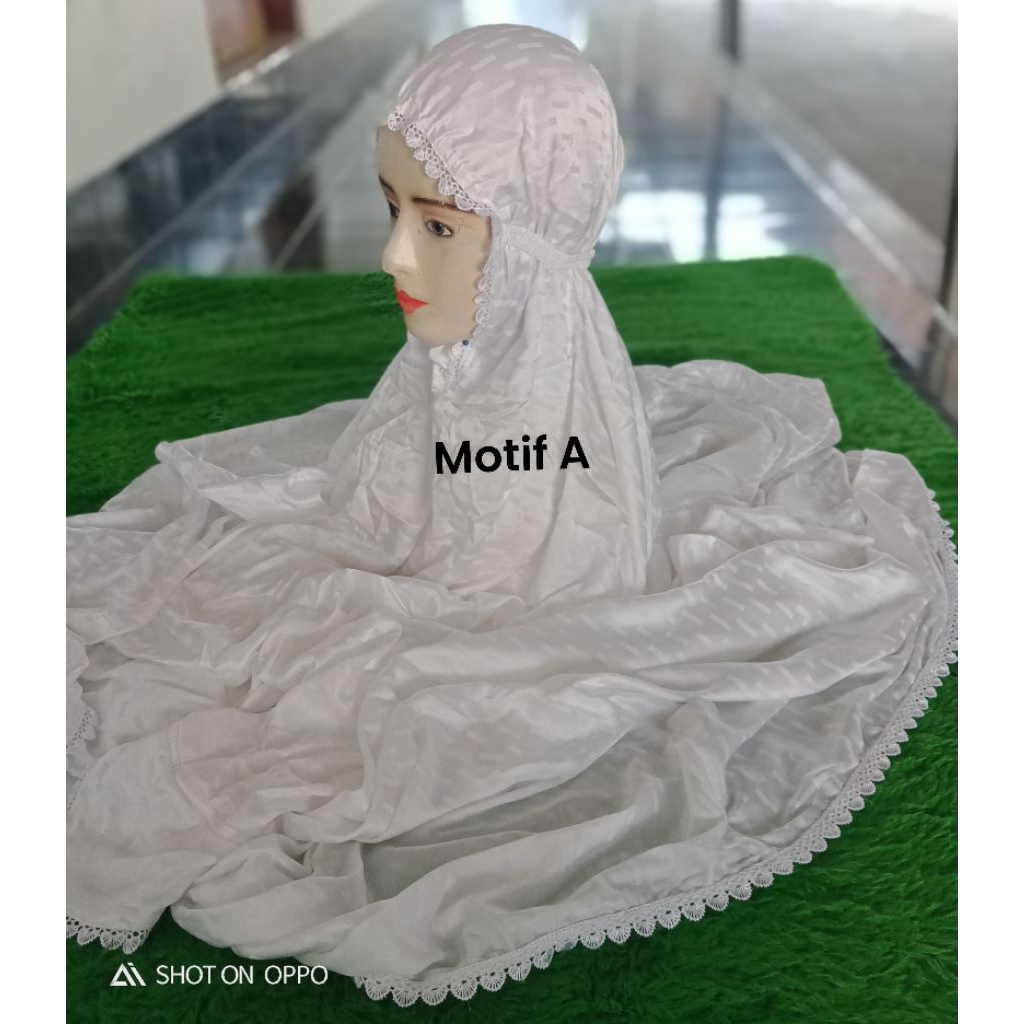 Mukena Terusan Sutra Blitz Polos Aplikasi Renda