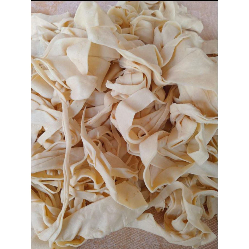 

Kriwilan kulit kebab 1,5kg isi lebih banyak