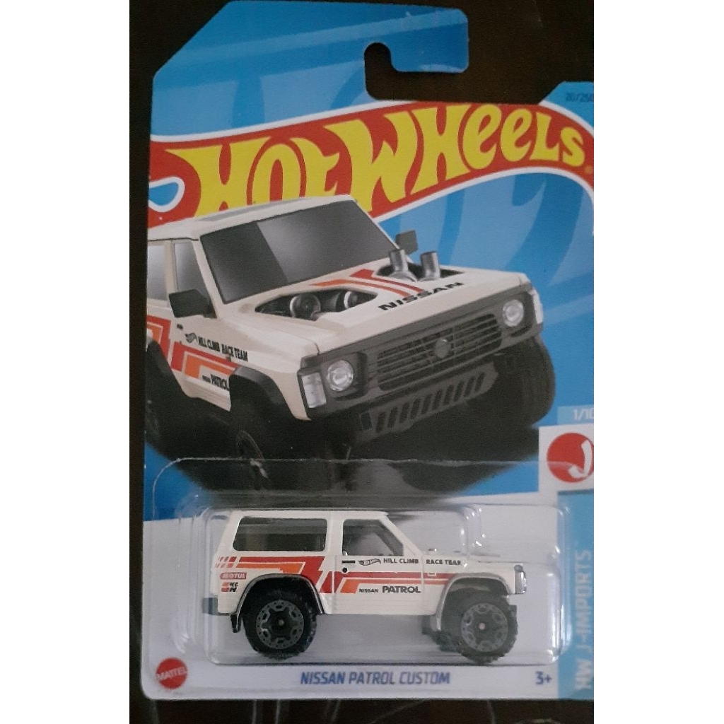 Hotwheels Nissan Patrol Custom