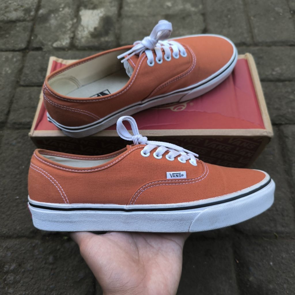 Vans Authentic Color Theory Burnt Ochre [Resmi PT. Navya Retail Indonesia]