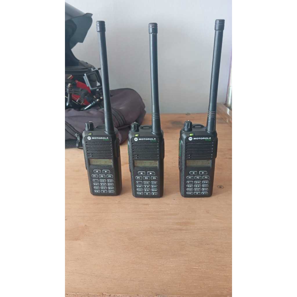 Ht Motorola Cp1660 Frekuensi VHF 136 Mhz sd 174 Mhz Kondisi Bekas MOTOROLA CP 1660 VHF ORI