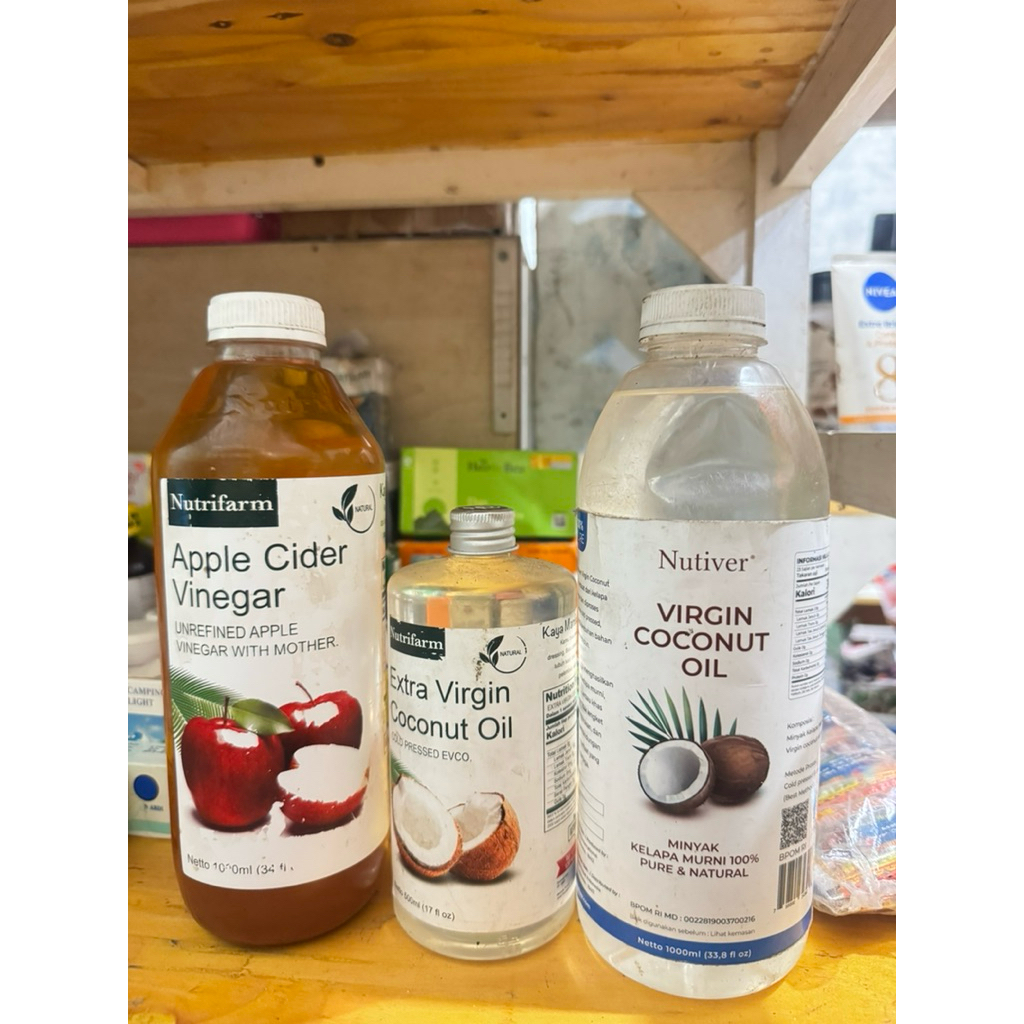 

[deffect kemasan] CUKA APEL,LEMON EXTRA VIRGIN COCONUT VCO 500ML, VCO 1000ML / MINYAK KELAPA MURNI/ MINYAK KELAPA ASLI 100%/ MINYAK KELAPA GORENG/ MINYAK KELAPA VCO ORI ORIGINAL UNTUK RAMBUT UNTUK MASAK/ MINYAK KELAPA MPAS/ MINYAK KELAPA VCO MURNI 1 LITER