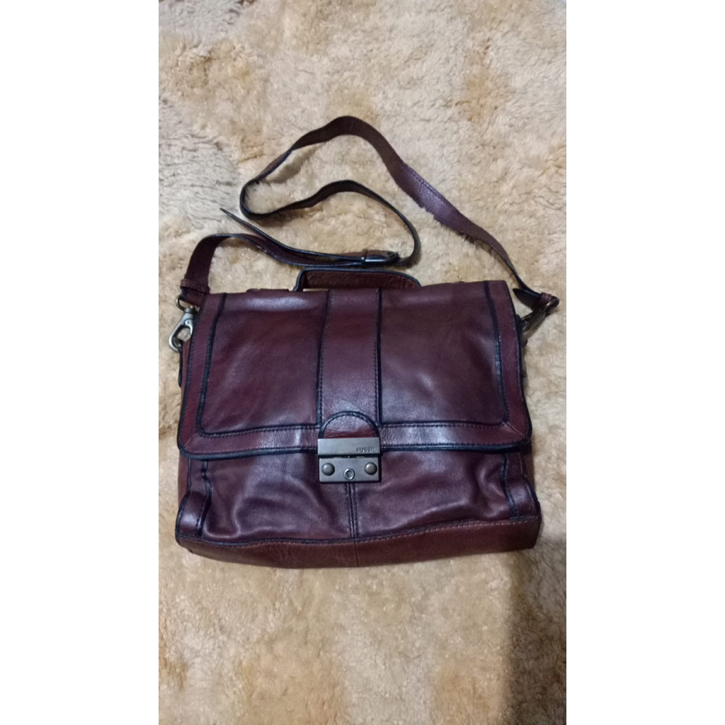 SlingBag Fossil Serie Maddox Size 25*29cm Mulus