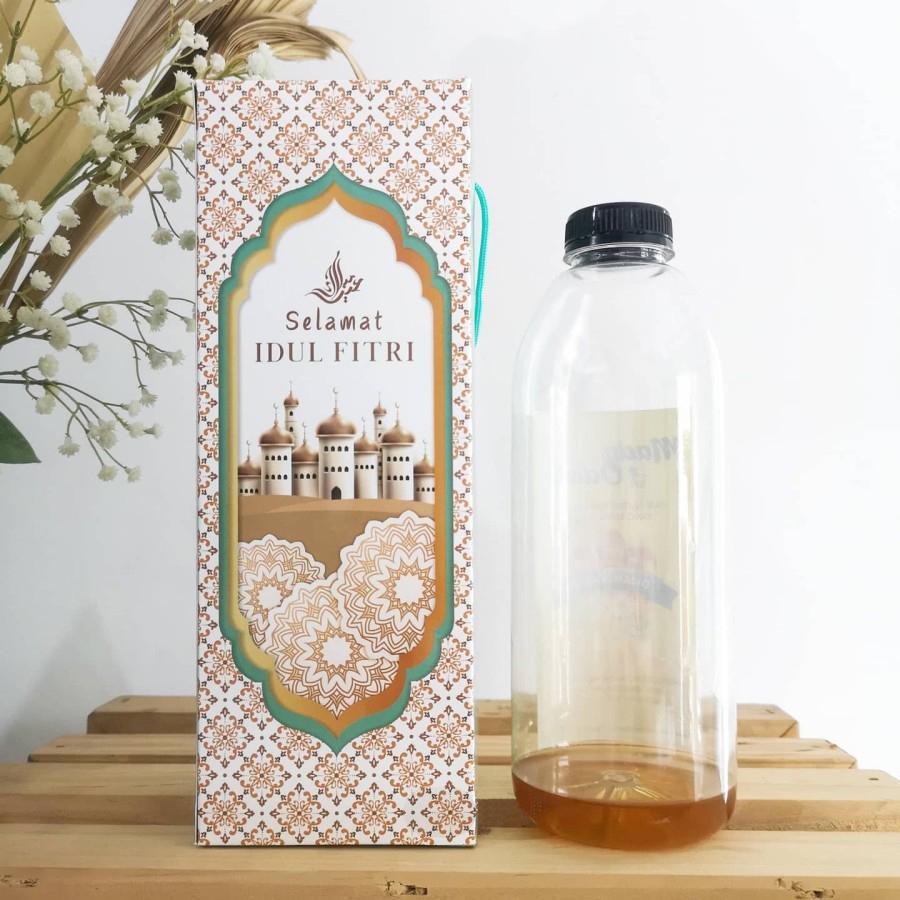 

Box Hampers Botol Lebaran 1 Liter Isi 1 Pcs Ukuran 9,5 x 9,5 x 26 Cm Dus Jar Idul Fitri Hadiah Box Tumbler