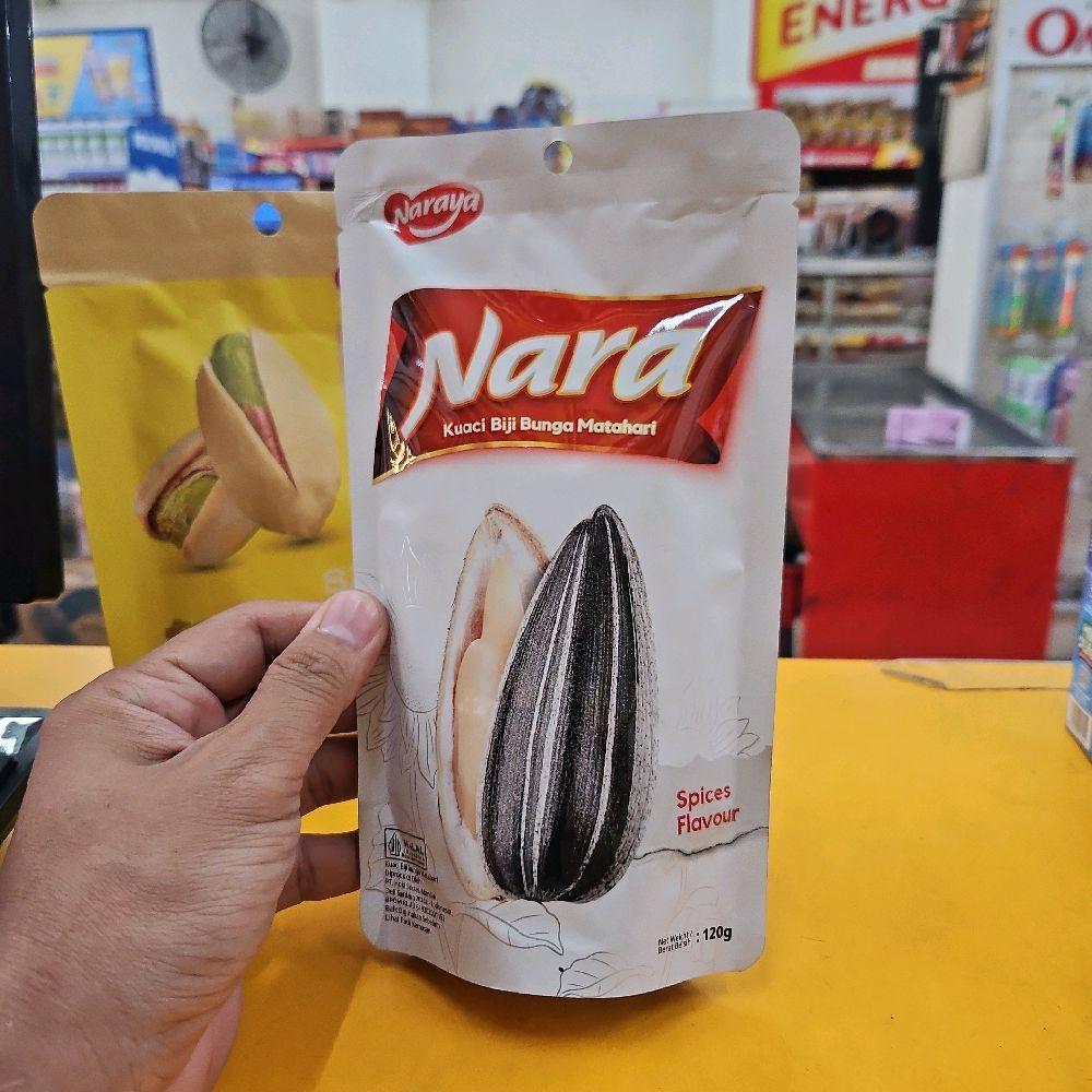 

PCS 120GR - KUACI NARA KUACI 120GR /057137 BIJI BUNGA MATAHARI NARAYA KUACI SUNFLOWER