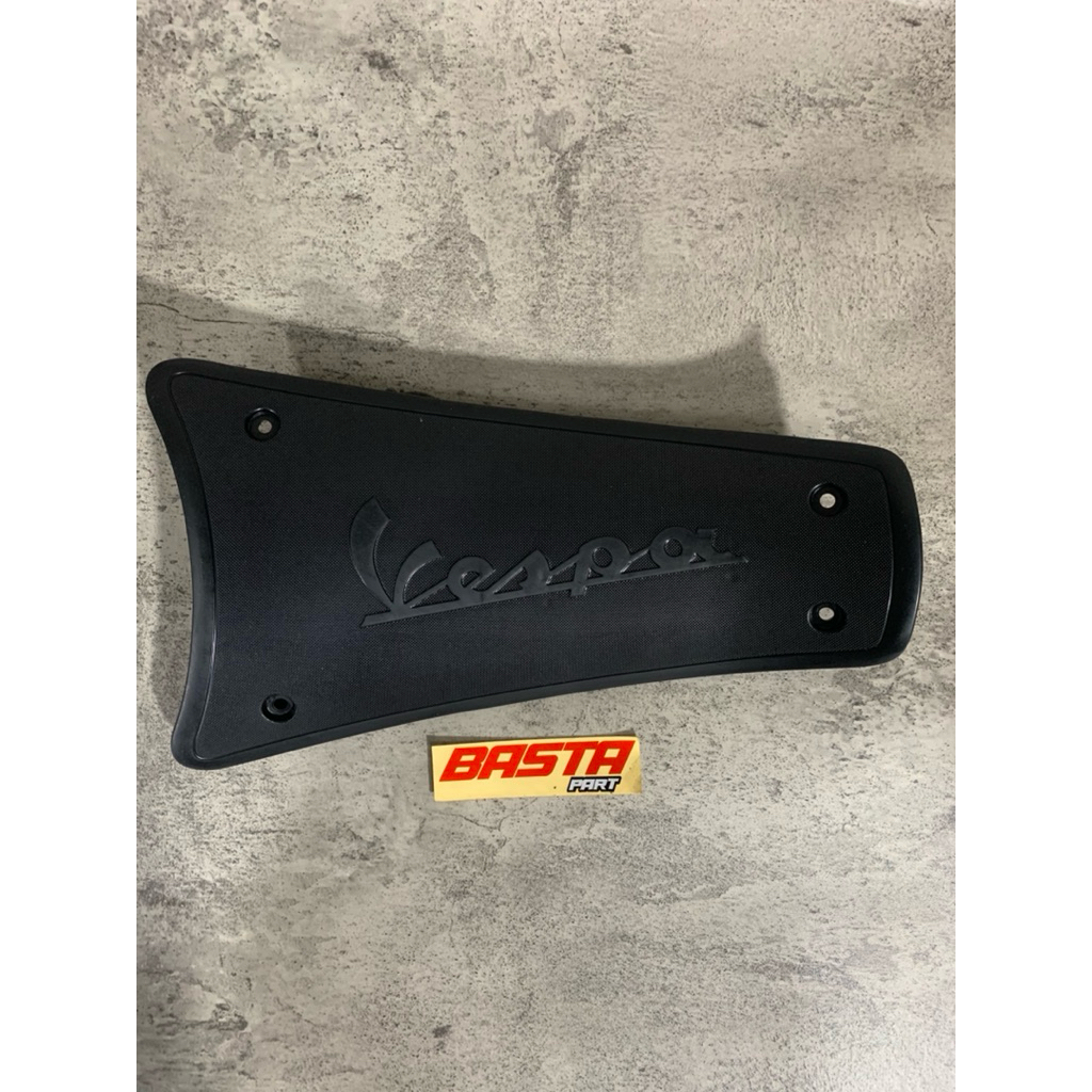 Cover Aki / Central Deck Dek Footstep Vespa Matic Sprint Primavera Original