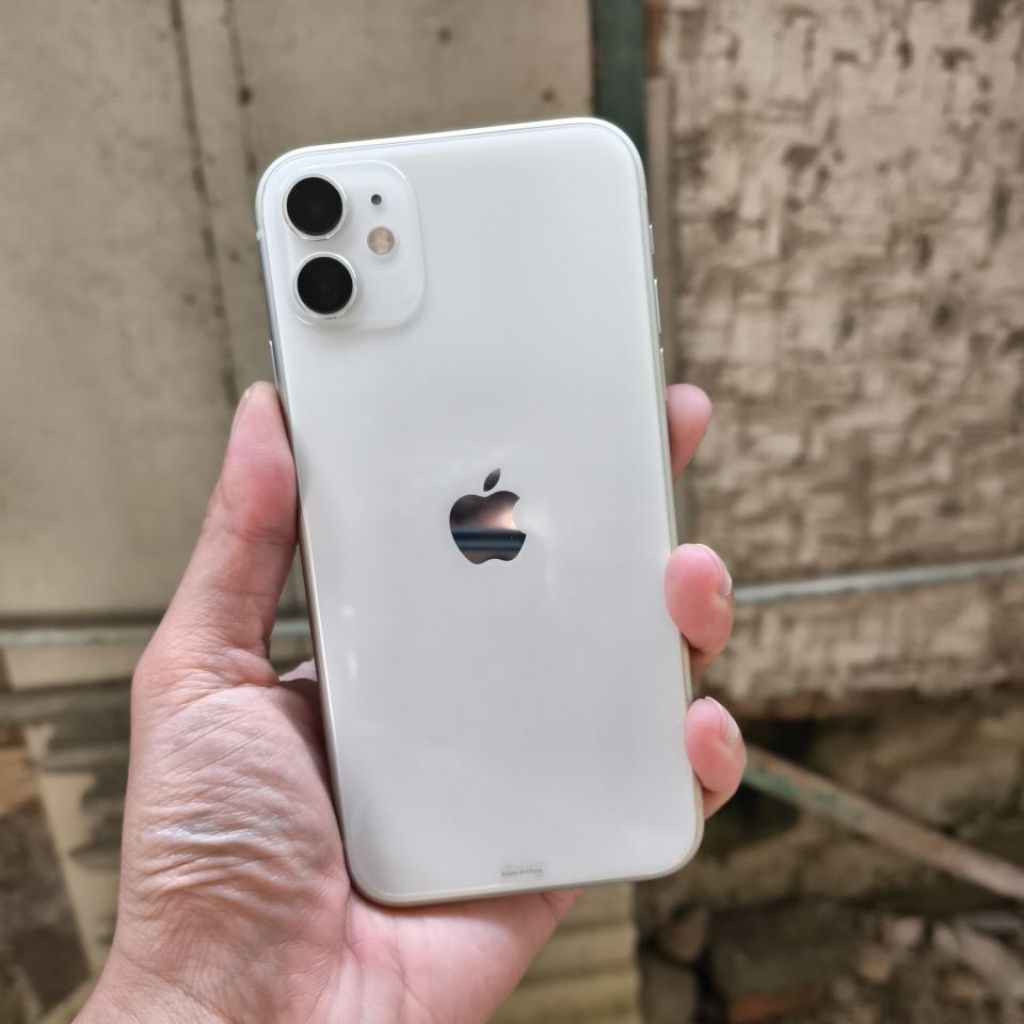 iphone 11 64 gb iBox