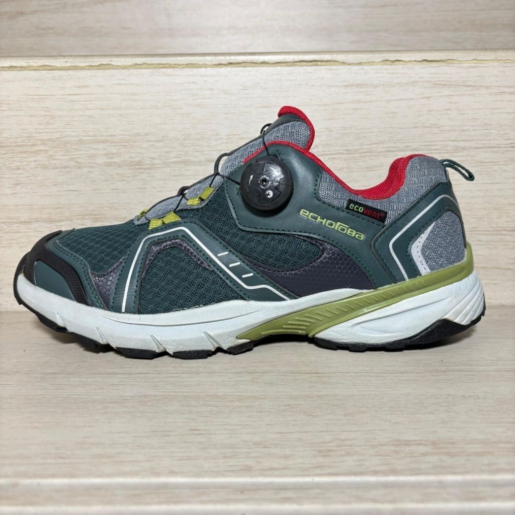 SEPATU OUTDOOR  TREKKING HIKING & RUNNING ECHOROBA BOA SYSTEM / TALI PUTAR SECOND ORIGINAL  [ MURAH 