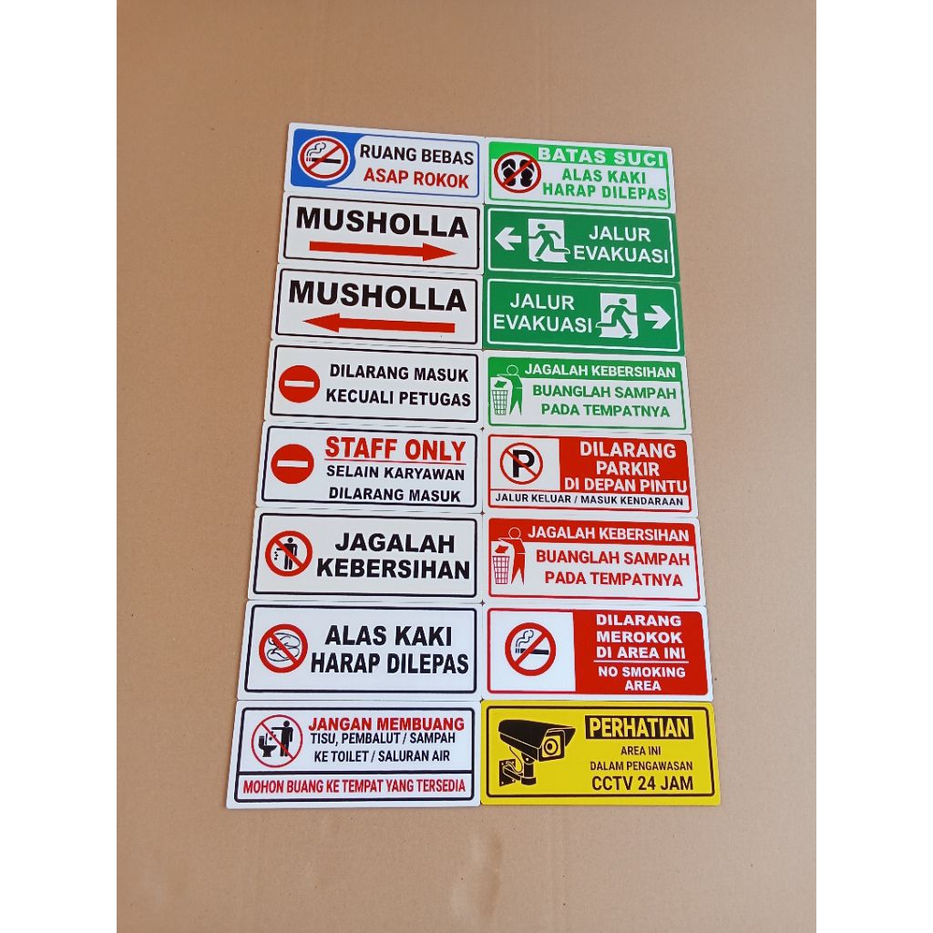 

PVC plat sign label jagalah kebersihan, alas kaki harap dilepas, dilarang masuk kecuali petugas 10x25