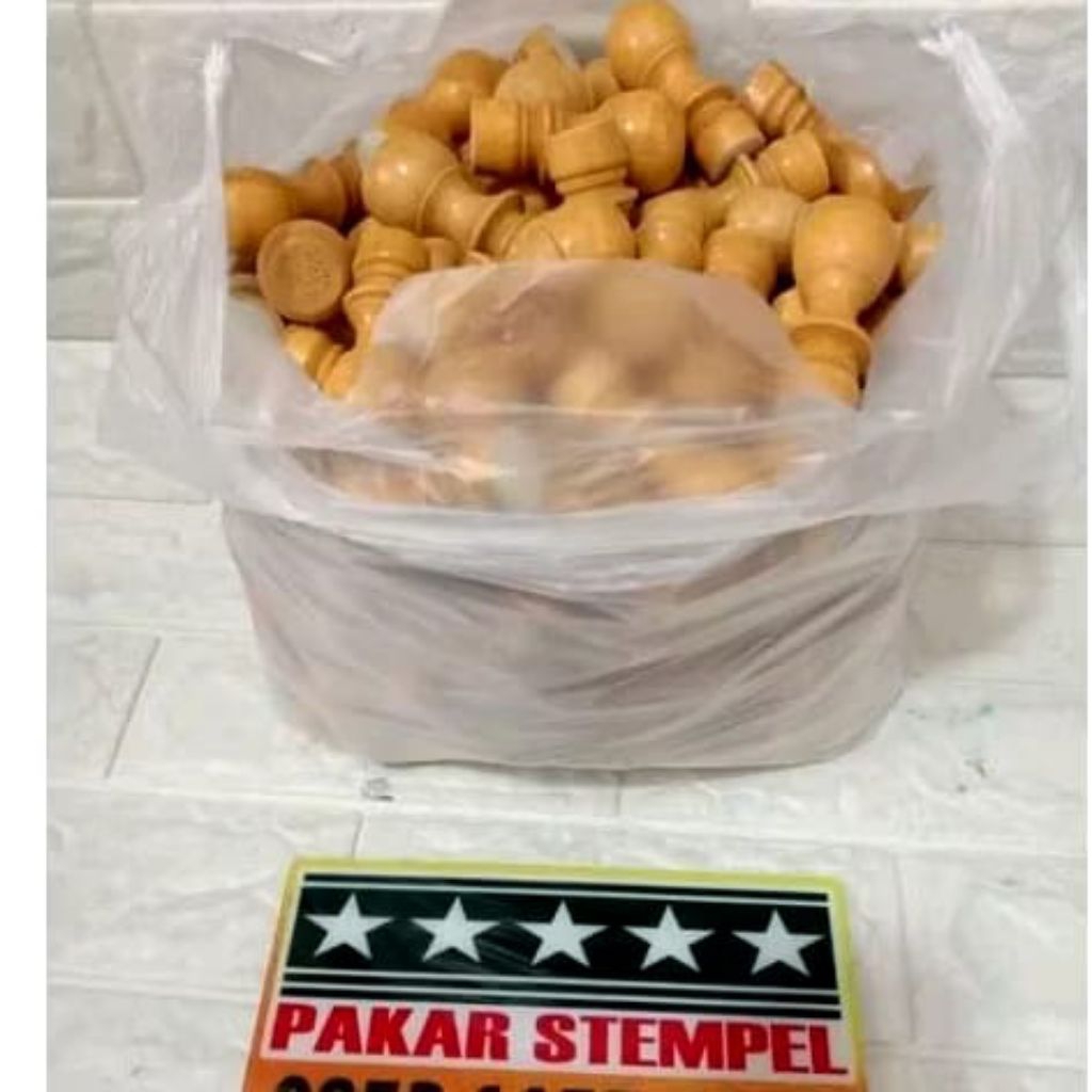 

Jual Paket Sekilo Gagang Kayu Polos Gagang Stempel Kayu Runaflex