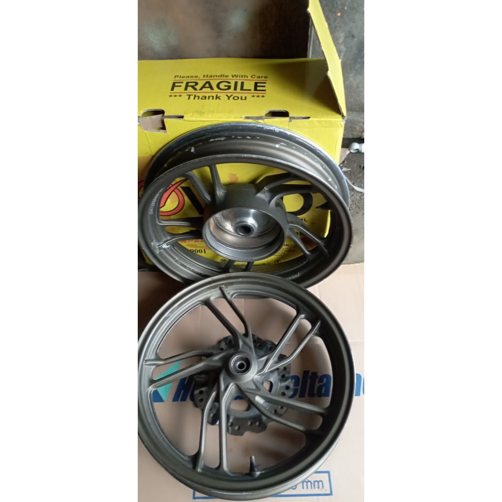 pelek vario 150cc original pelek vario led gen 2original