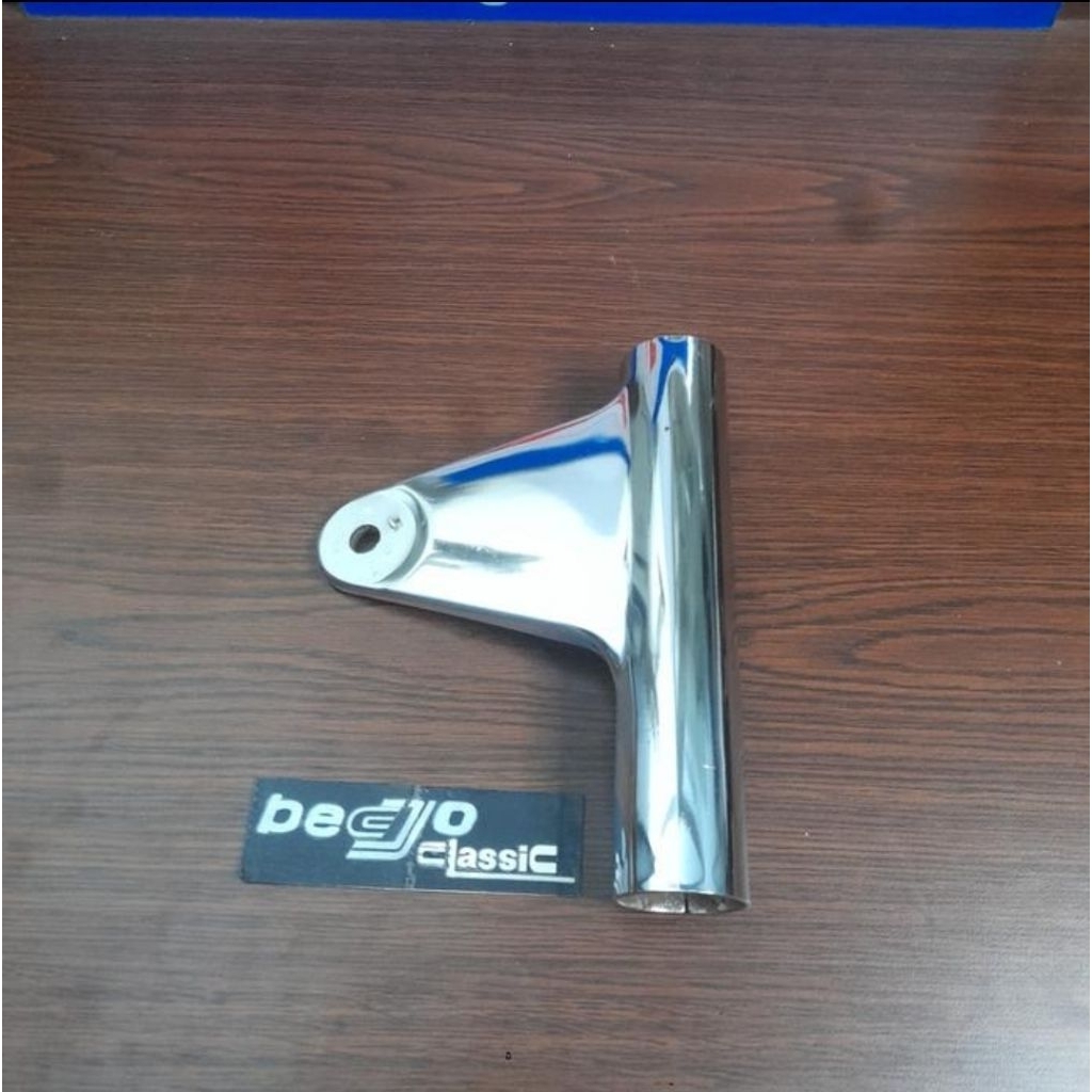 braket bracket kupingan pegangan lampu depan KIRI YAMAHA RX100 RX-100 RX125 RX-125 ENGKEL ASLI ORI O