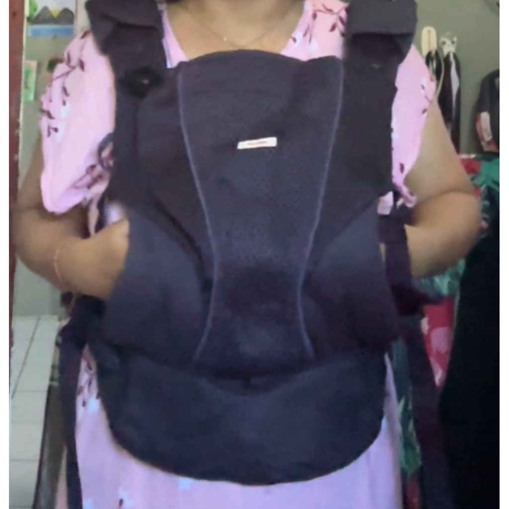 Gendongan bayi Second Aprica Navy