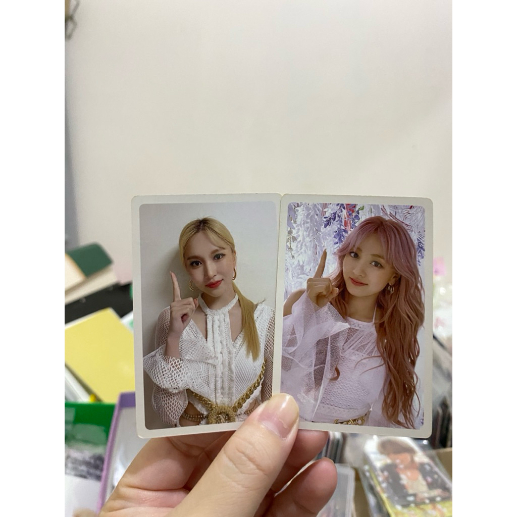 TWICE -- More & More Official Photocard Set